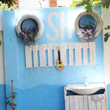 Osho Hostel *