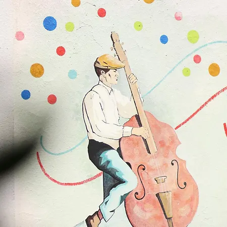 بيت شباب Osho تيرانا